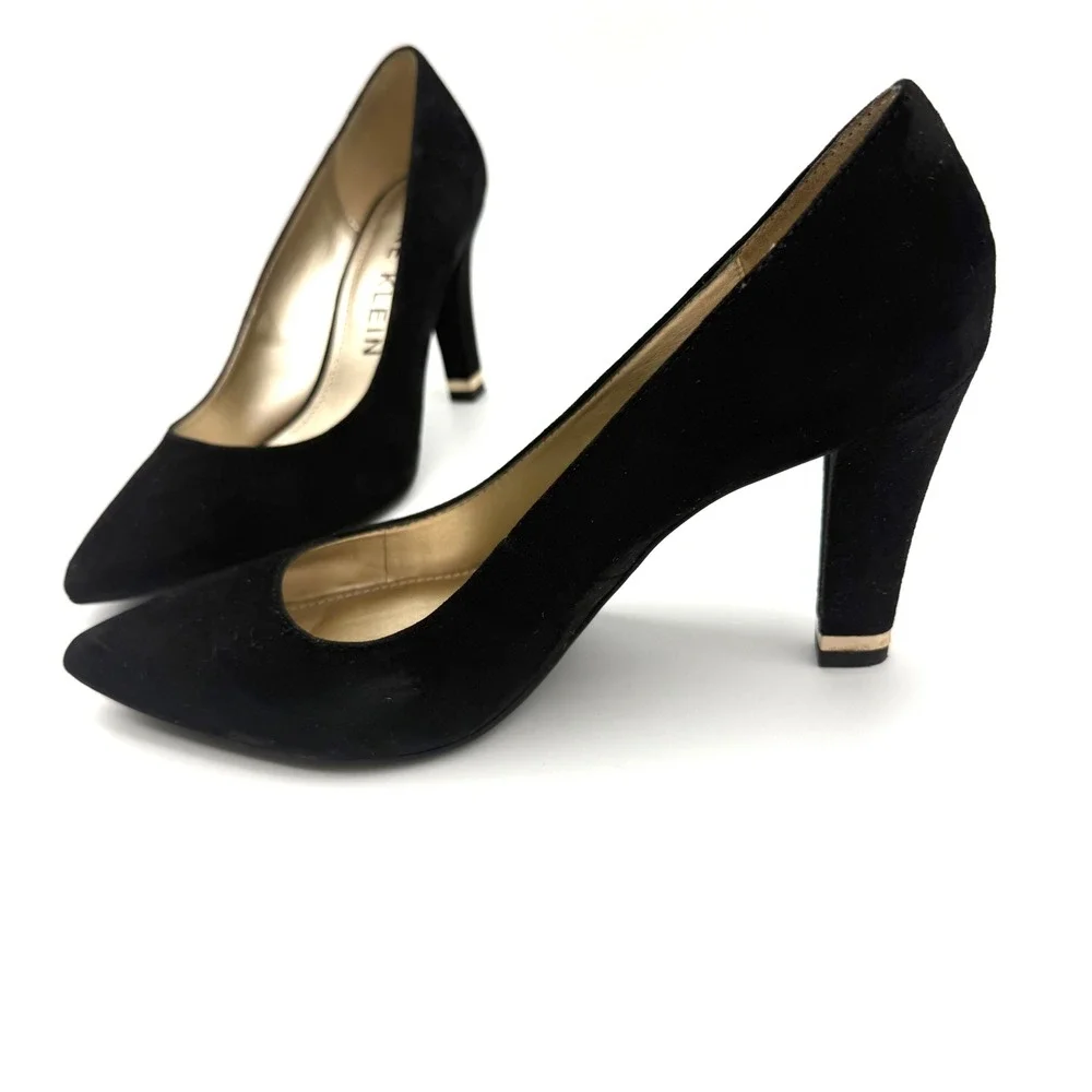 Anne Klein AK Flex Aktonia Black Suede Pointed Toe Pumps Heels 9.5 M Like New
